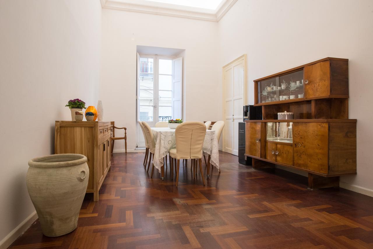 Residenze Al Castello Ξενοδοχείο Κάλιαρι Εξωτερικό φωτογραφία